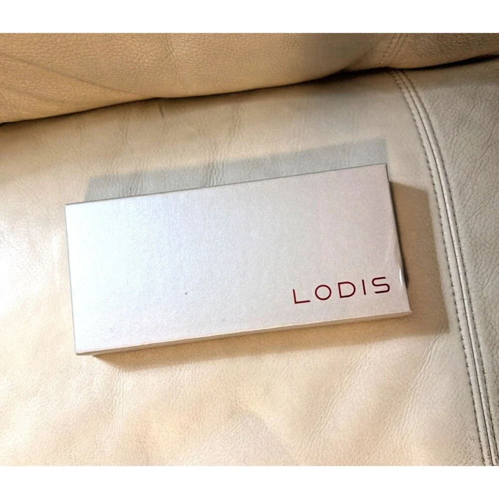 Lodis womens slim